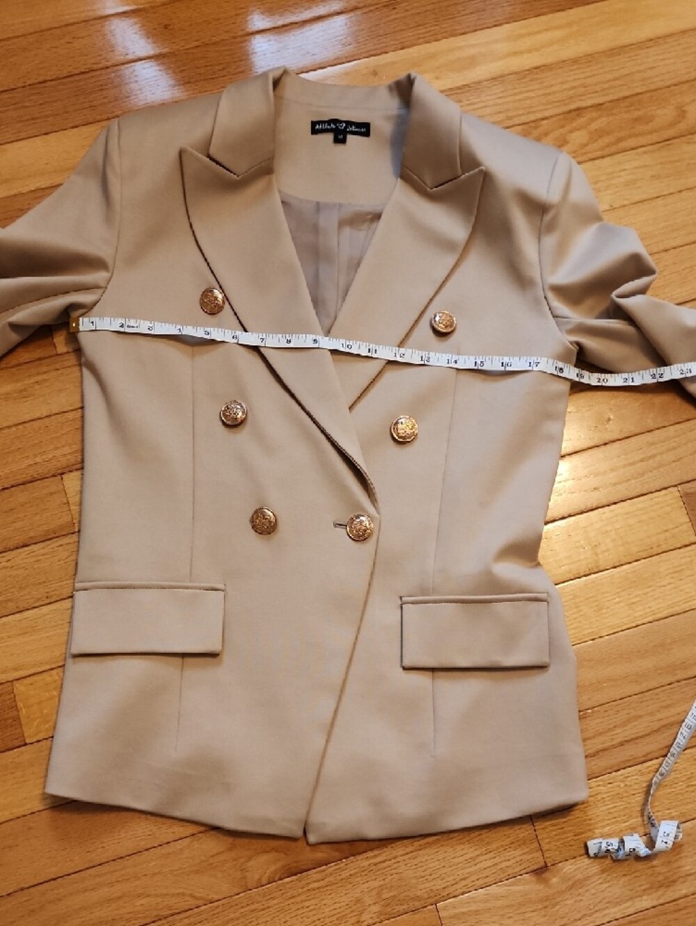 Double-Breasted Beige Blazer with Gold Buttons - Picture 3 of 6